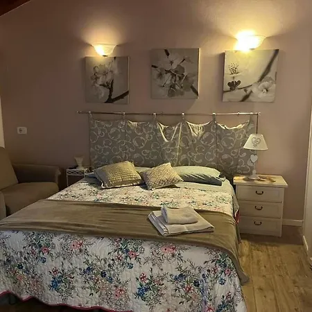 Da Mamma Con Ricarica Elettrica Bed and Breakfast *